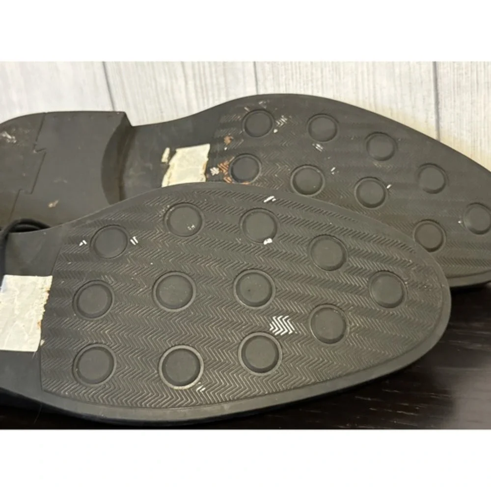 Clarks description whiddon